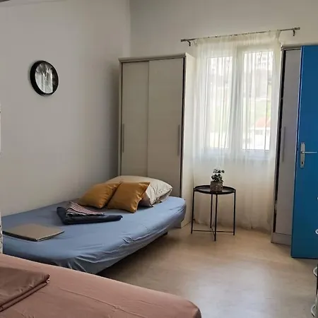Peti Kat Apartamento Obuljeno